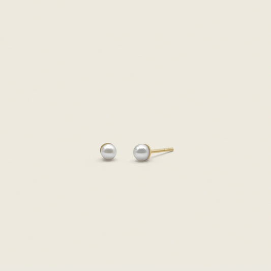 Pearl Stud Earrings – classic gold-filled, water-resistant stud earrings featuring elegant pearls. Perfect for a timeless, everyday accessory that combines style and durability.