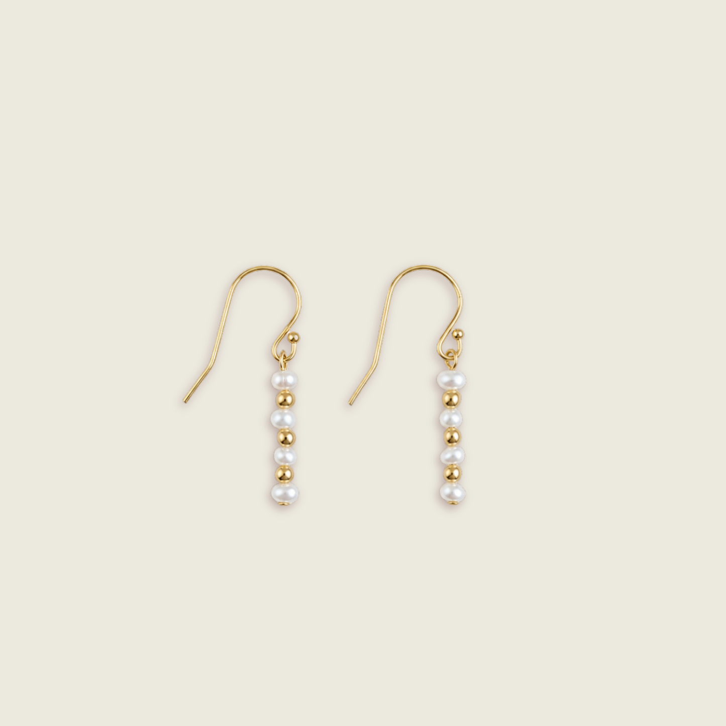 Luster Pearl Earring